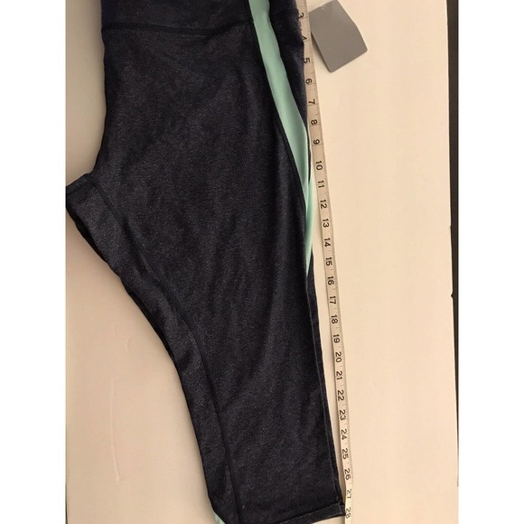 GAP Fit Capri Leggings XXL, Heathered Navy and Aqua - Picture 13 of 15